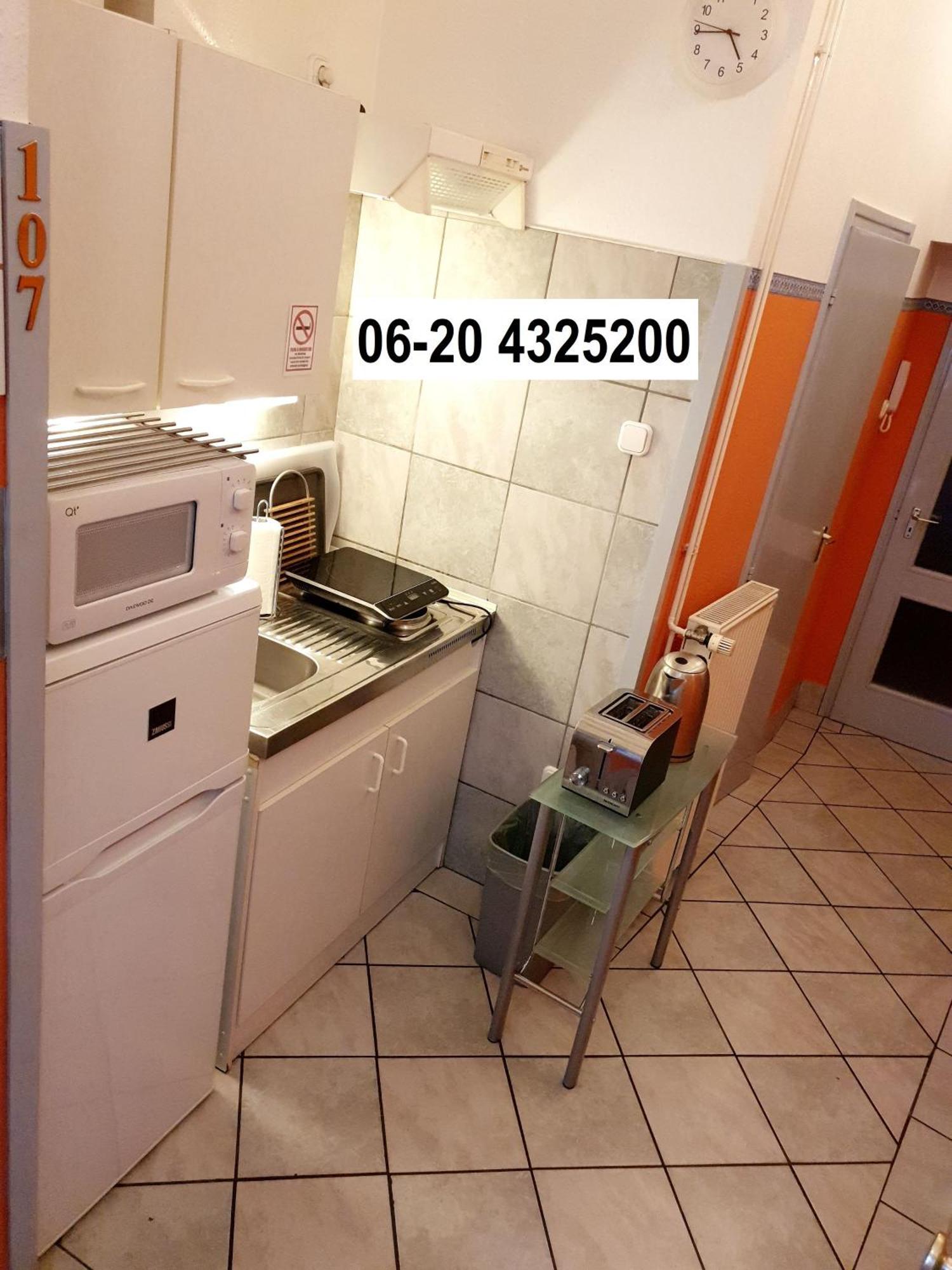 Apartment In The Center Of Budapest -Free Garage Parking Exterior photo