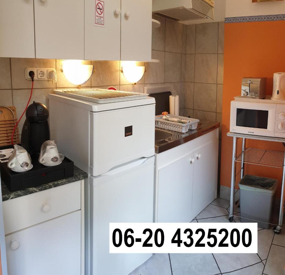 Apartment In The Center Of Budapest -Free Garage Parking Exterior photo
